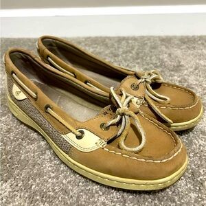 Sperry’s Top Sider Women's Tan Boat Shoes (Size 9)